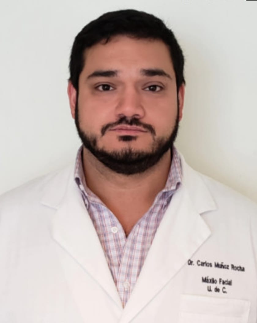 Dr. Carlos Muñoz Rocha