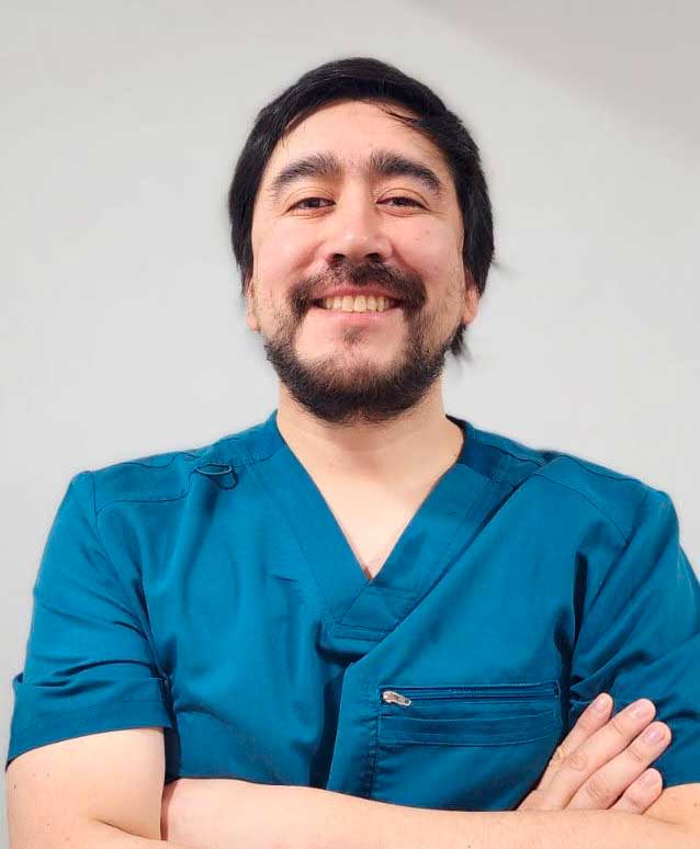 Dr. Javier Aguilef Gatica