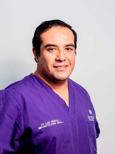 Dr. Luis Muñoz